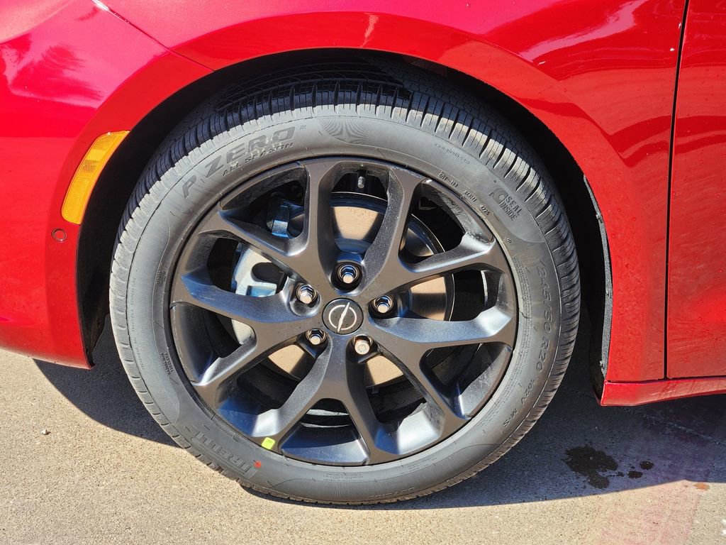 New 2026 Chrysler Pacifica Select w/ S Appearance Package image 7