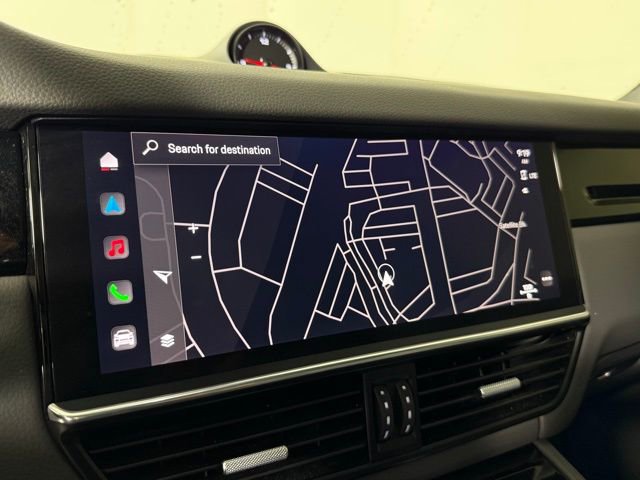 Used 2023 Porsche Cayenne Platinum Edition image 20