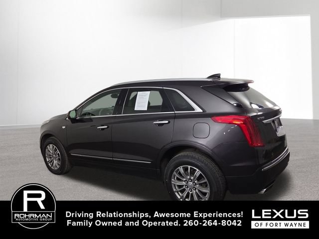 Used 2018 Cadillac XT5 Luxury w/ Driver Awareness Package FWD image 11