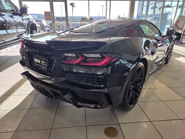 New 2027 Chevrolet Corvette Z06 RWD image 4