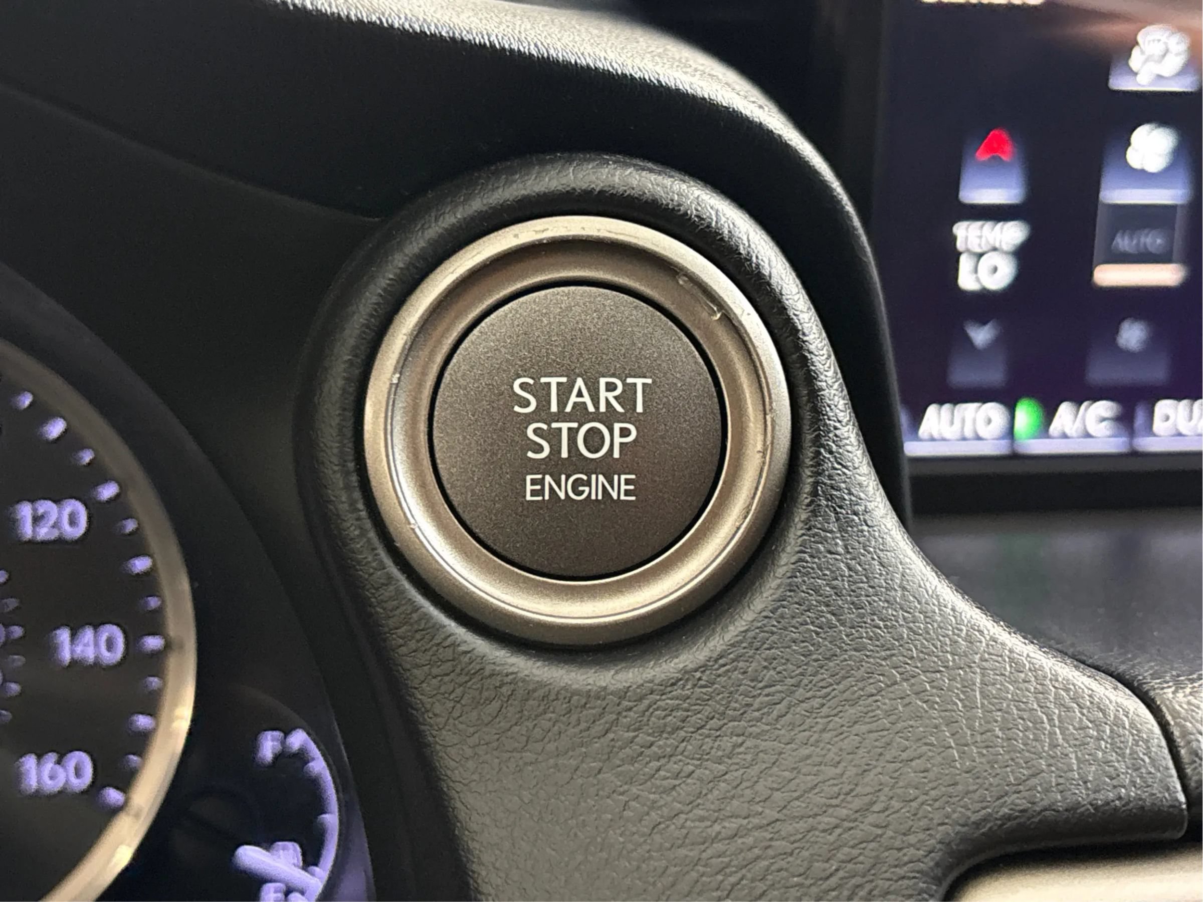 Used 2018 Lexus IS 300 AWD w/ Comfort Package image 38