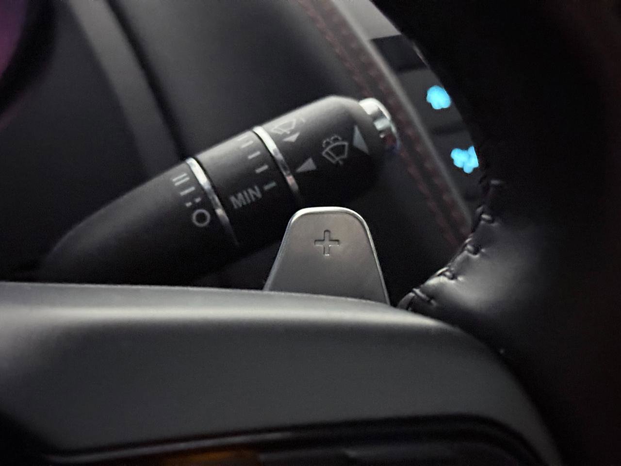 Used 2017 Jaguar F-TYPE R image 37