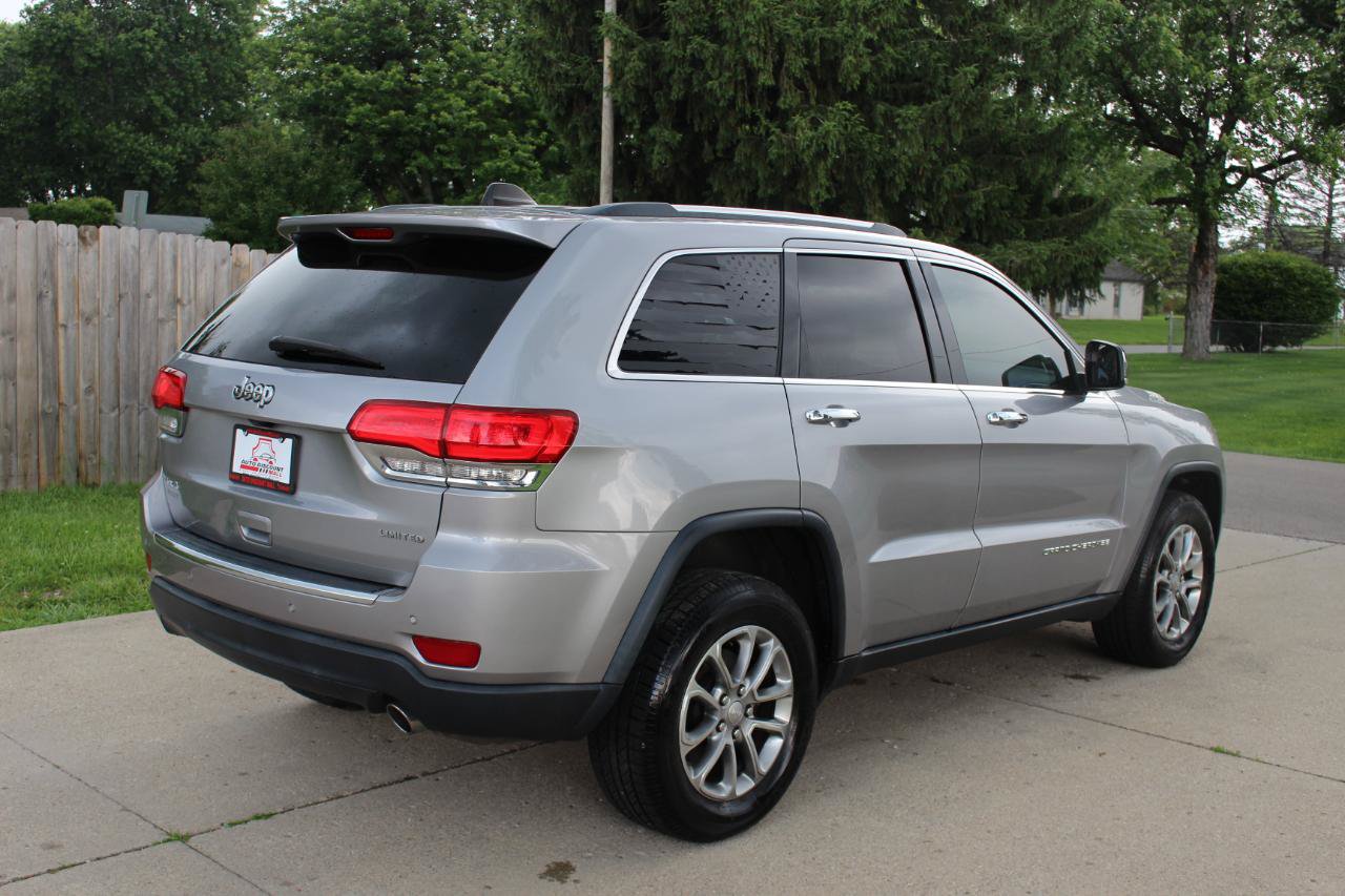 Used 2016 Jeep Grand Cherokee Limited AWD/4WD image 9