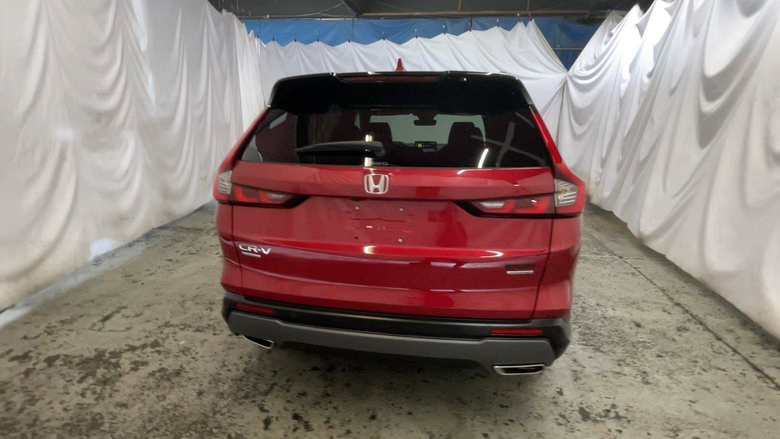 Used 2025 Honda CR-V Sport Touring image 8