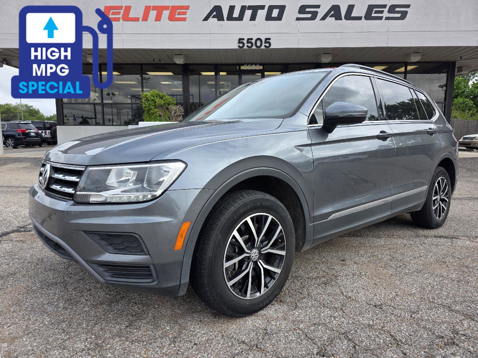 Used 2021 Volkswagen Tiguan SE FWD video 1