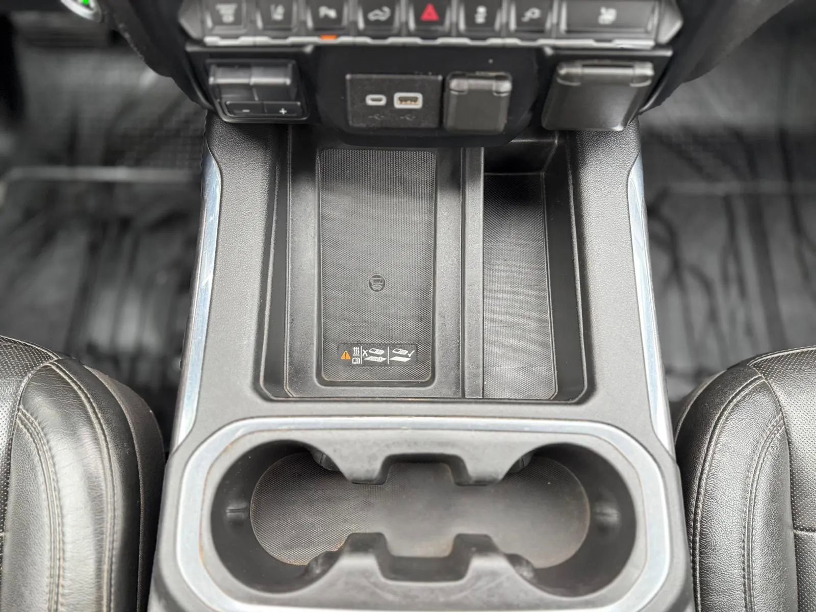 Used 2020 Chevrolet Silverado 2500 LTZ w/ LTZ Plus Package image 20