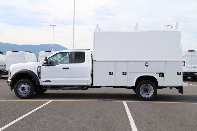 New 2026 Ford F550 4x4 Supercab Super Duty image 4
