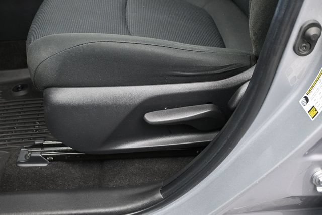 Certified 2023 Toyota RAV4 LE AWD/4WD image 19