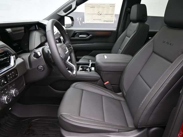 New 2026 GMC Yukon XL Denali w/ Sun & Power Step Package AWD/4WD image 10