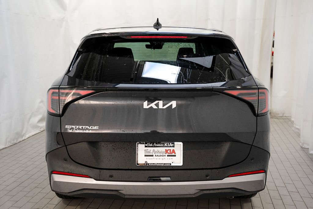 New 2026 Kia Sportage EX FWD image 5