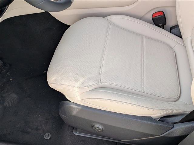 New 2026 Mercedes-Benz GLC 300 4MATIC image 4