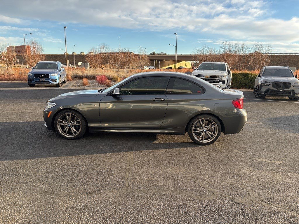 Used 2015 BMW M235i xDrive Coupe image 2