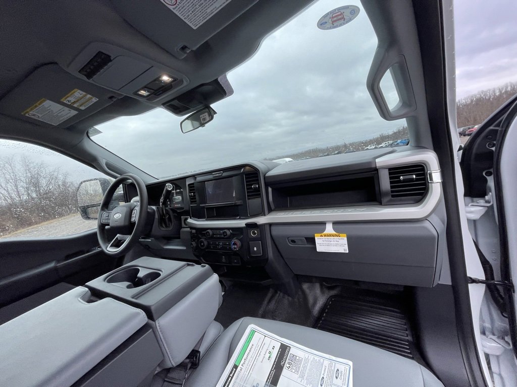 New 2026 Ford F350 XL w/ FX4 Off-Road Package image 13