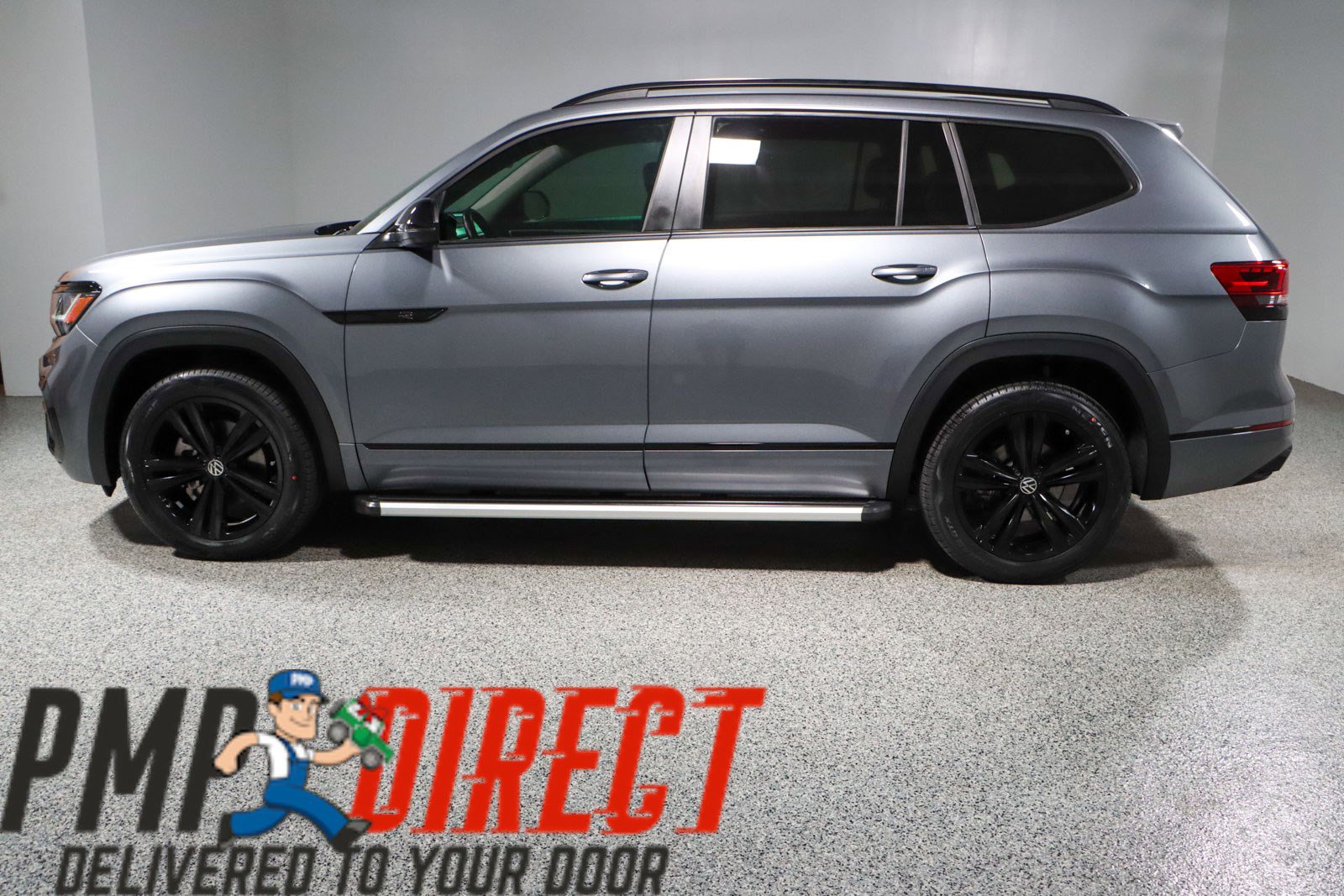 Used 2023 Volkswagen Atlas SEL R-Line image 10