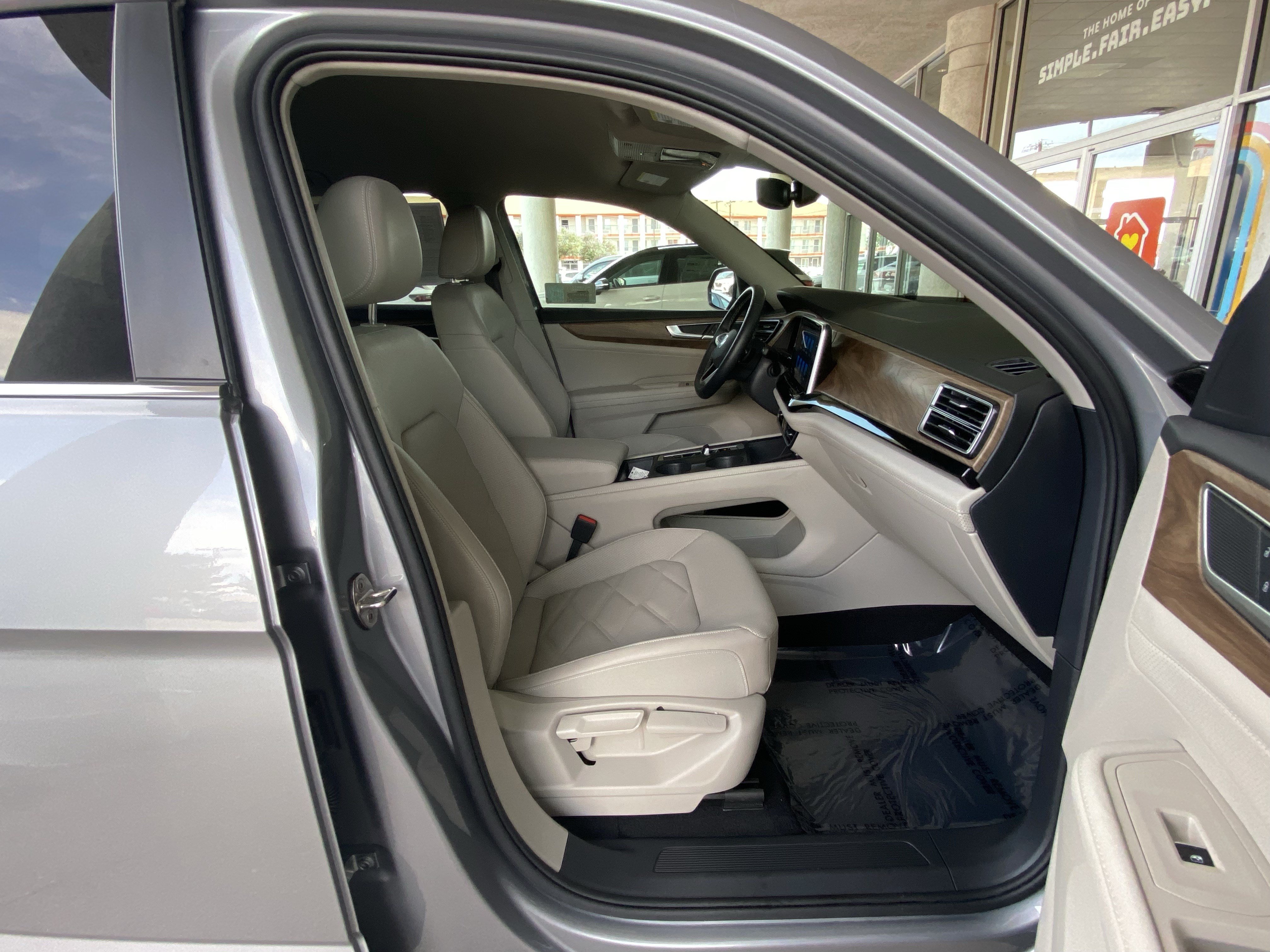 Certified 2026 Volkswagen Atlas SE AWD/4WD image 42
