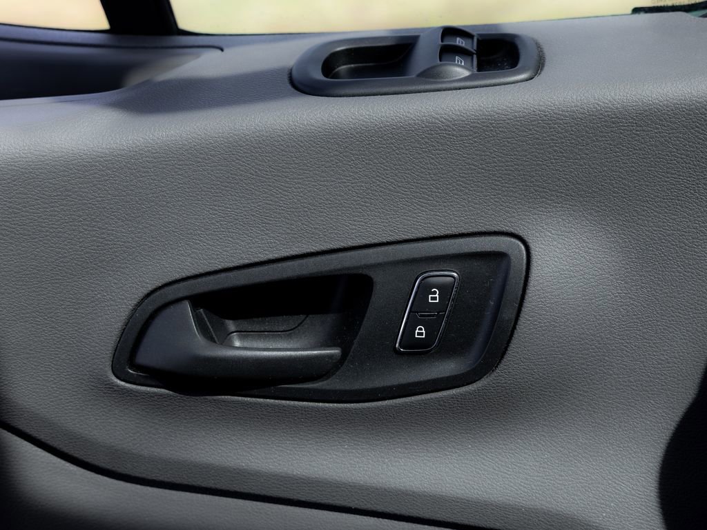 Used 2024 Ford Transit 350 XLT image 13