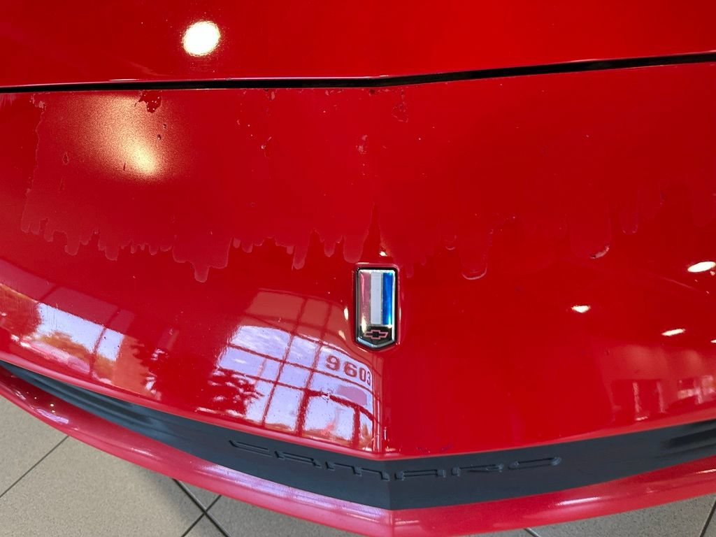 Used 2001 Chevrolet Camaro LT w/ Sport Appearance Pkg RWD image 11