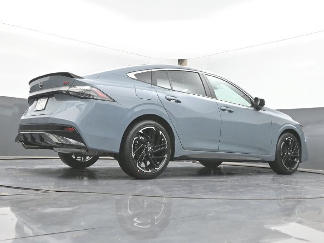 New 2026 Nissan Sentra SR w/ Floor Mat Package FWD image 43