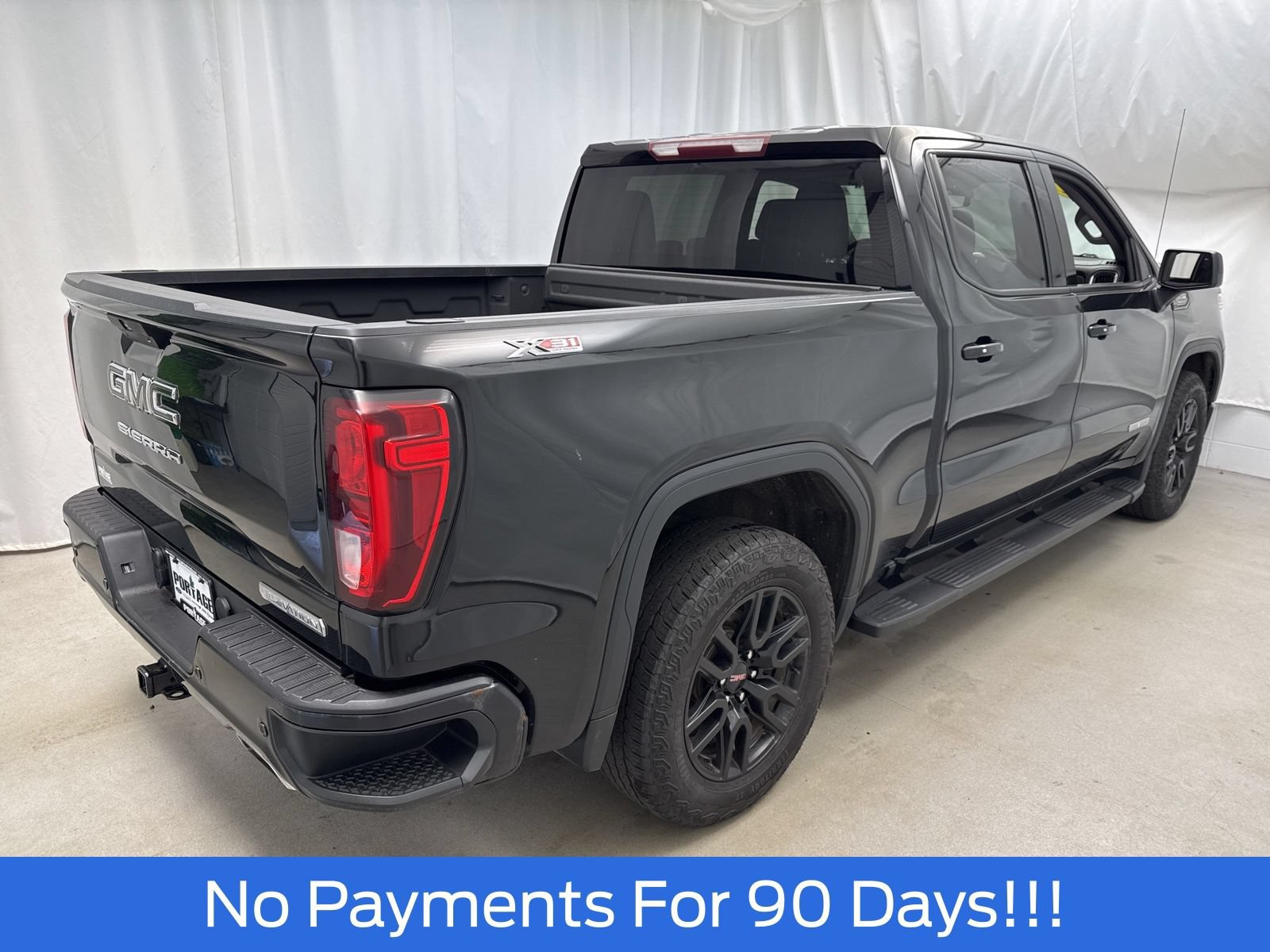 Used 2021 GMC Sierra 1500 Elevation w/ Driver Alert Package I AWD/4WD image 4