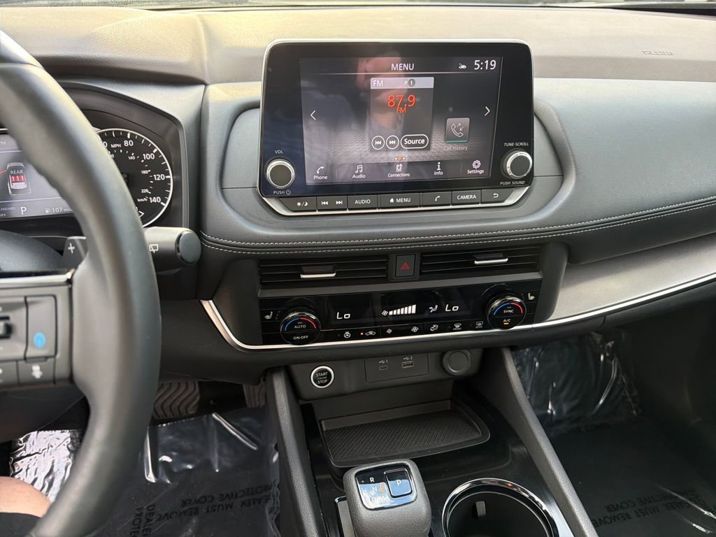 Certified 2023 Nissan Rogue SV w/ SV Premium B Package image 27