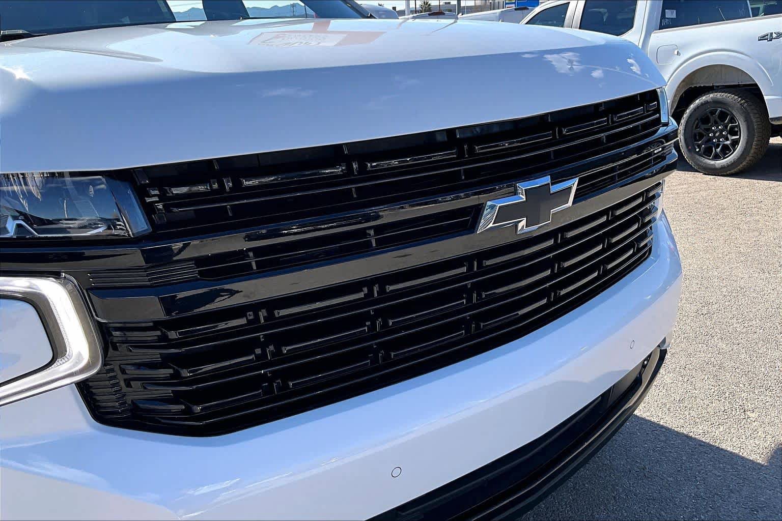 Used 2024 Chevrolet Suburban RST image 29