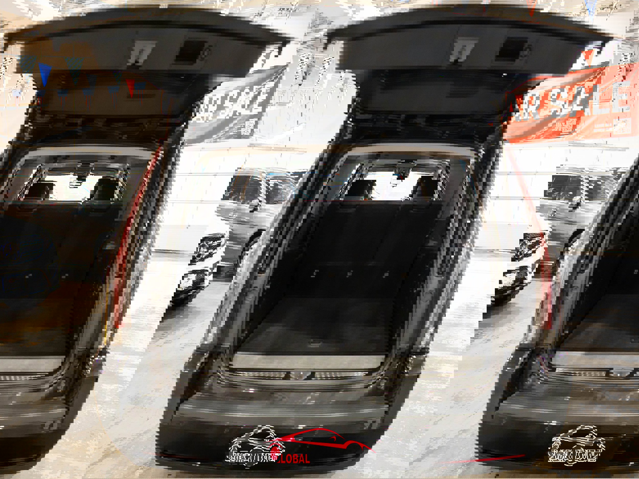 Used 2020 Cadillac Escalade ESV Luxury image 49