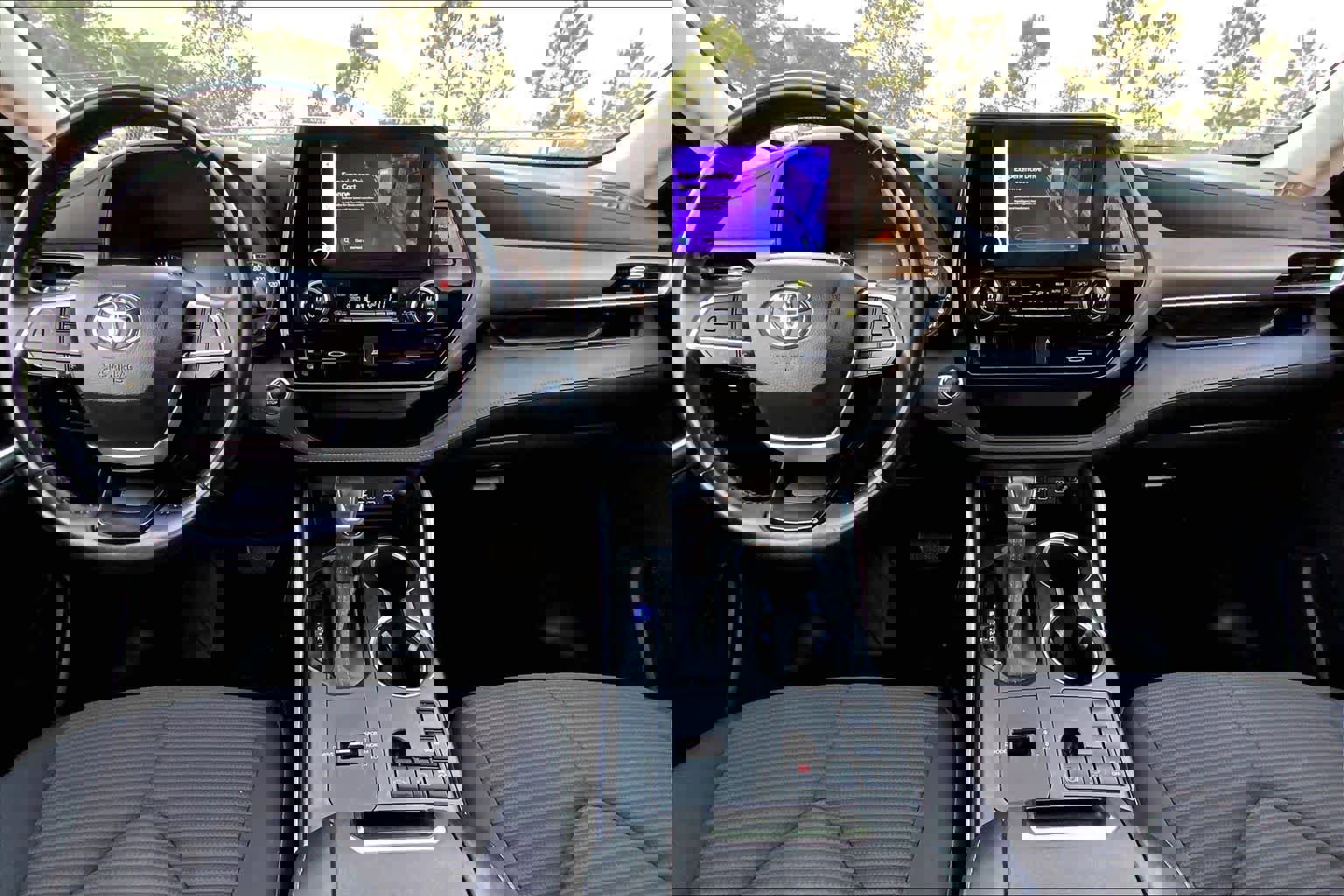 Used 2023 Toyota Highlander LE image 14