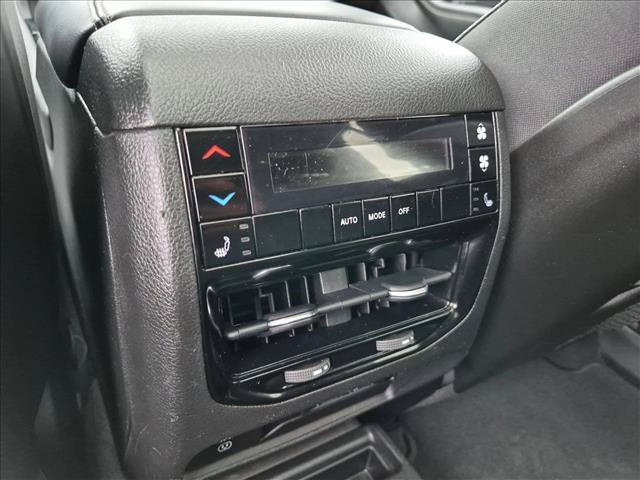 Used 2023 Jeep Grand Cherokee L Limited w/ Luxury Tech Group II AWD/4WD image 24