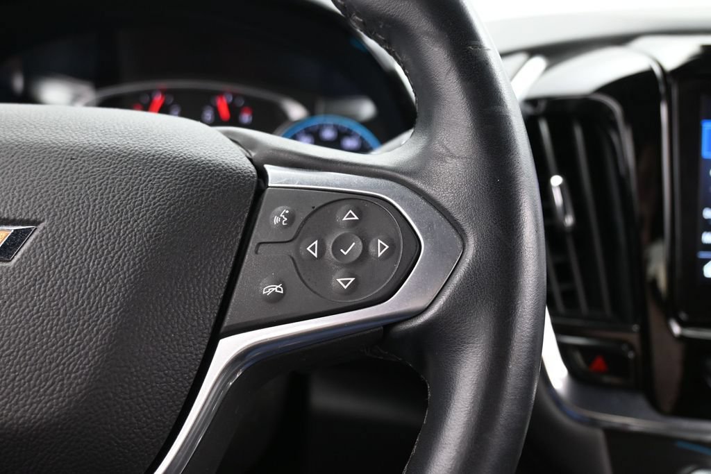 Used 2023 Chevrolet Traverse LT AWD/4WD image 49