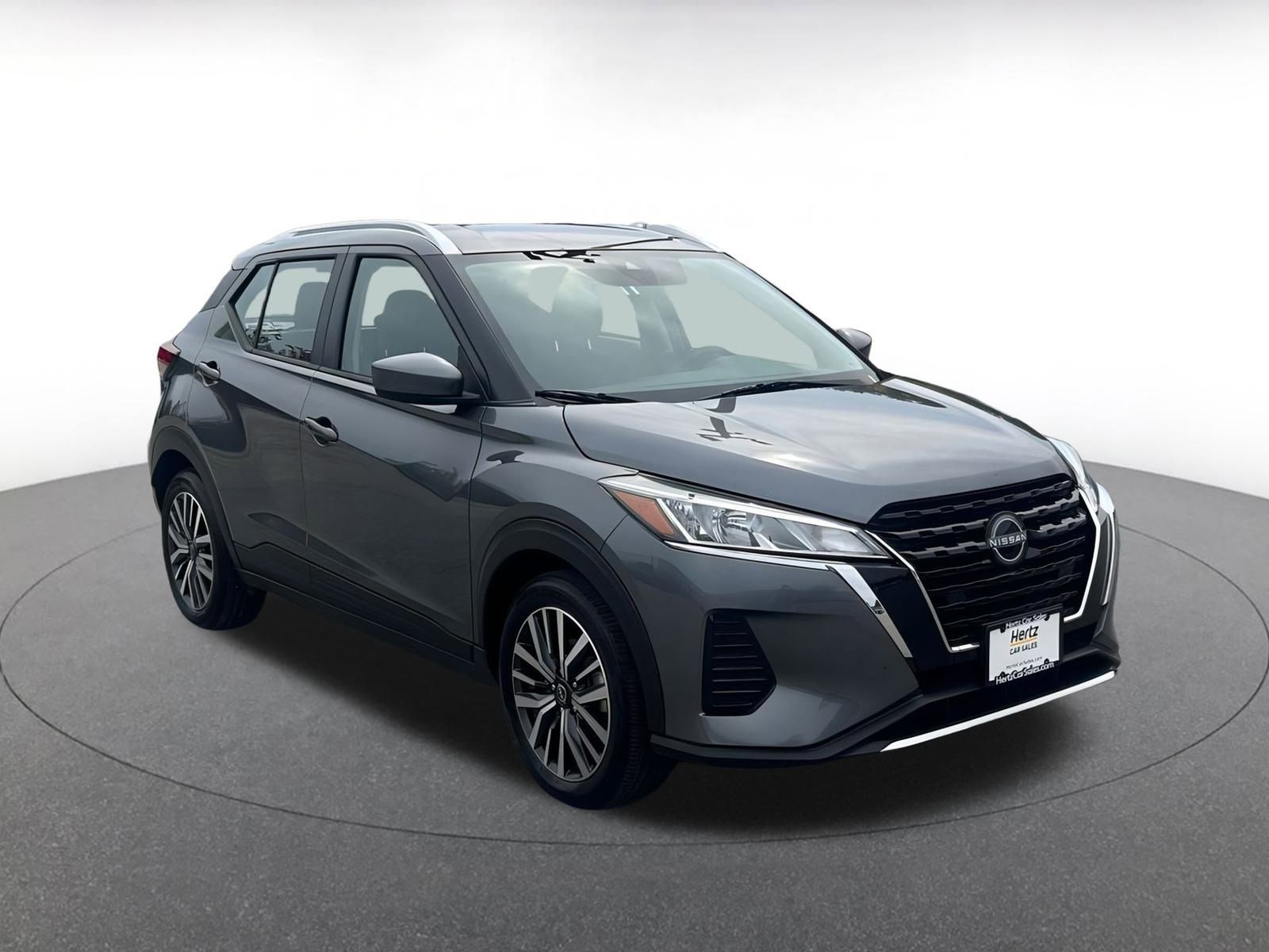 Used 2024 Nissan Kicks SV