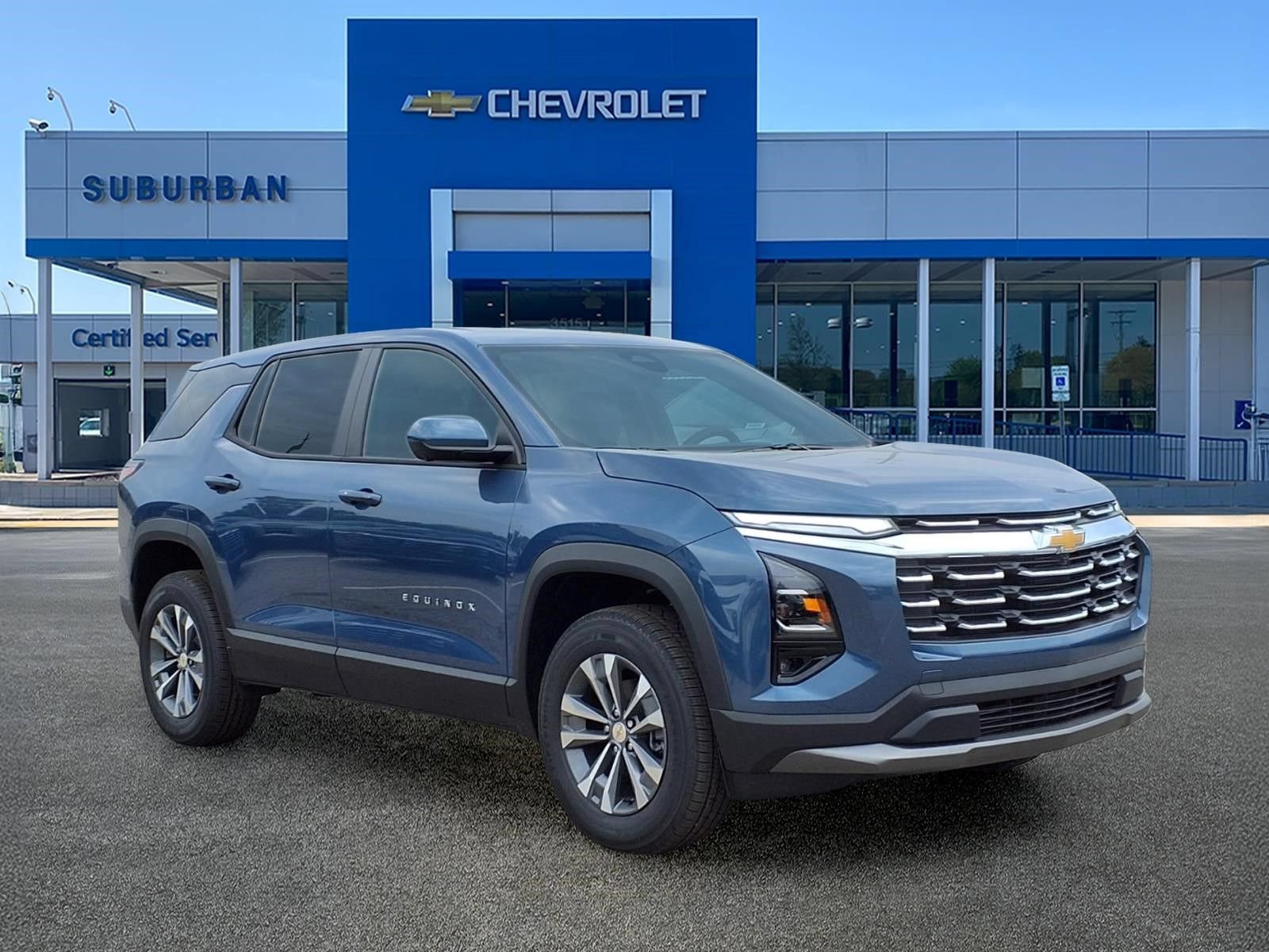 New 2026 Chevrolet Equinox LT w/ Convenience Package II FWD image 3
