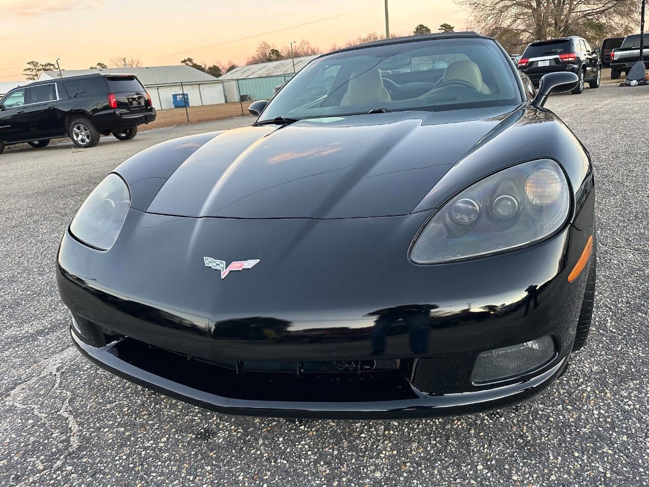 Used 2006 Chevrolet Corvette Convertible w/ Preferred Equipment Group image 6