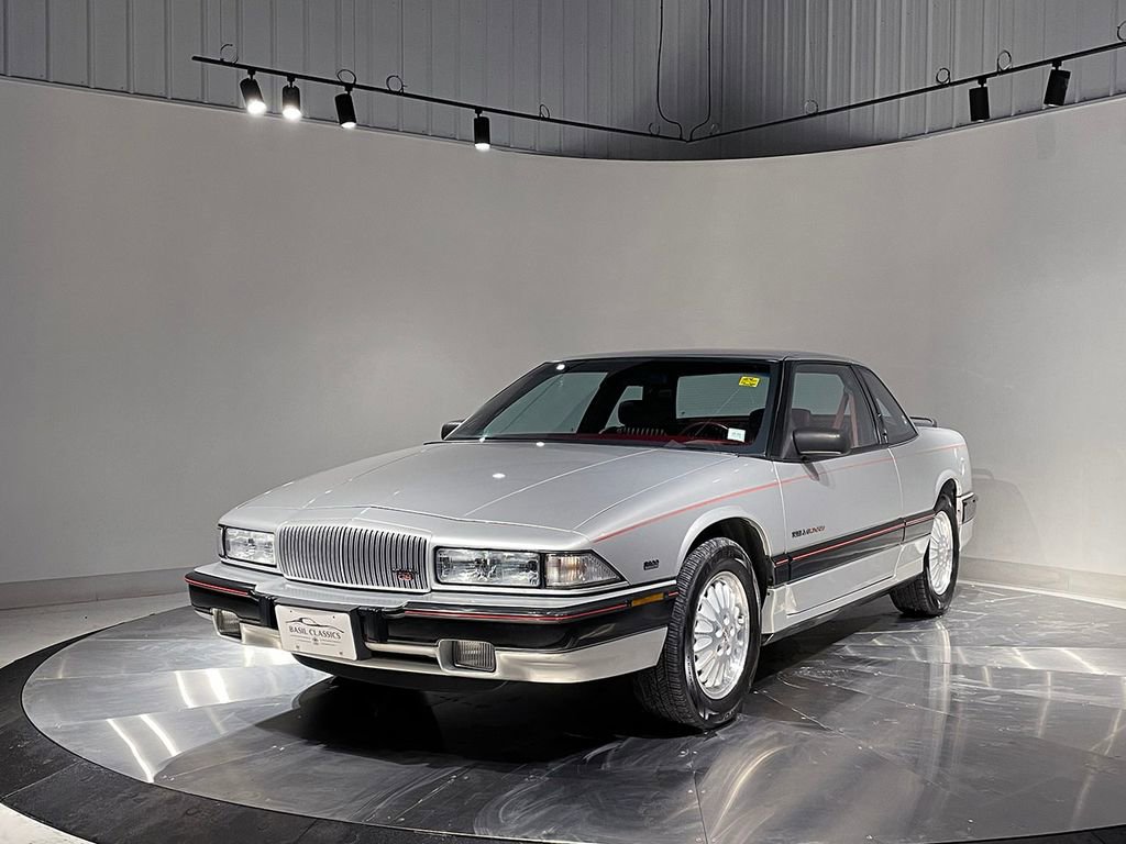 Used 1991 Buick Regal Custom image 2