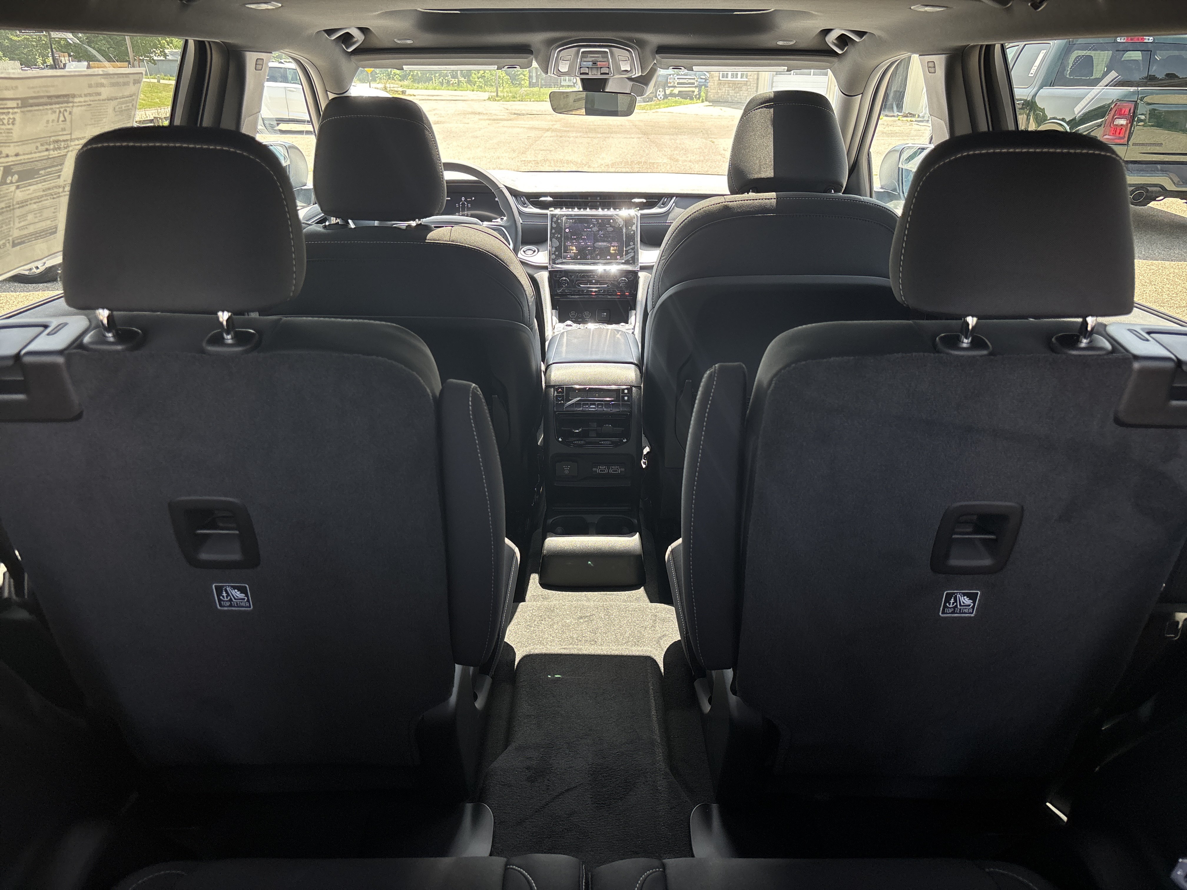 New 2026 Jeep Grand Cherokee L 4WD image 7