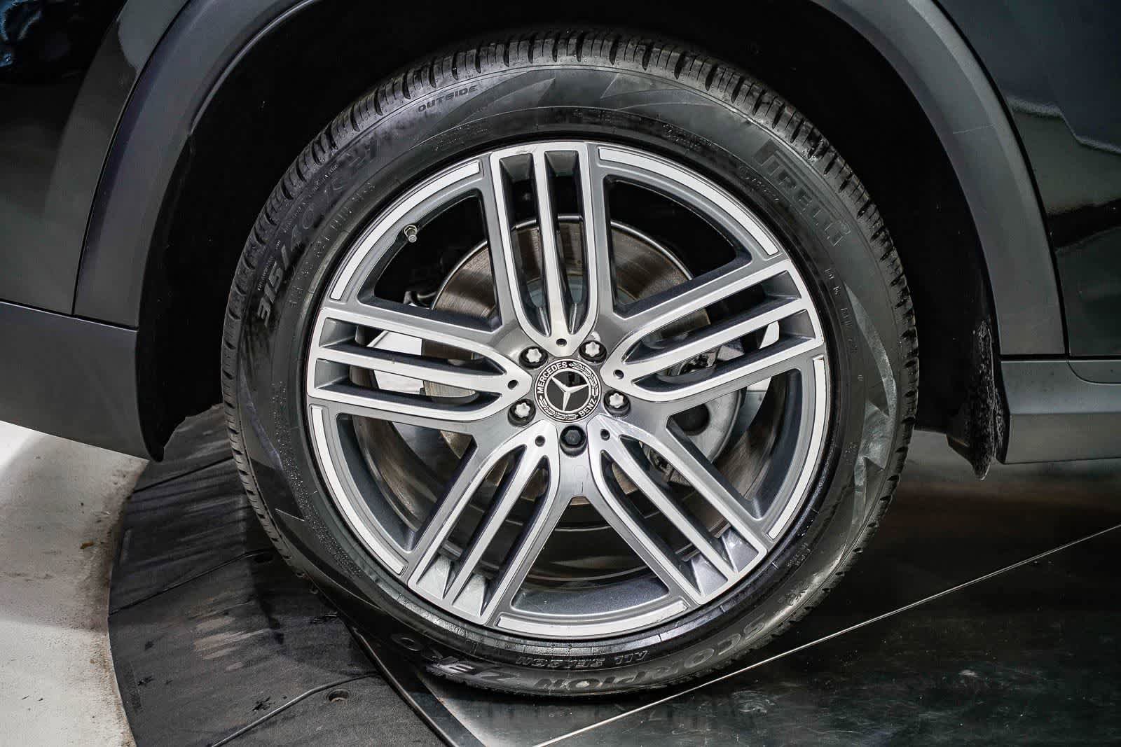 Used 2026 Mercedes-Benz GLS 450 4MATIC image 10