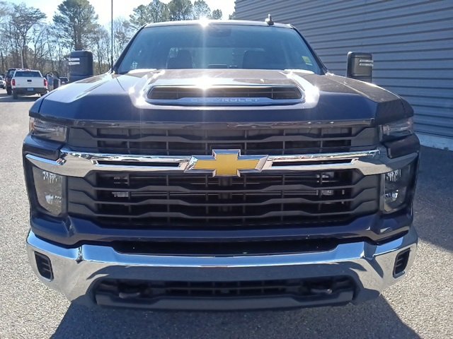 Used 2024 Chevrolet Silverado 2500 LT image 8