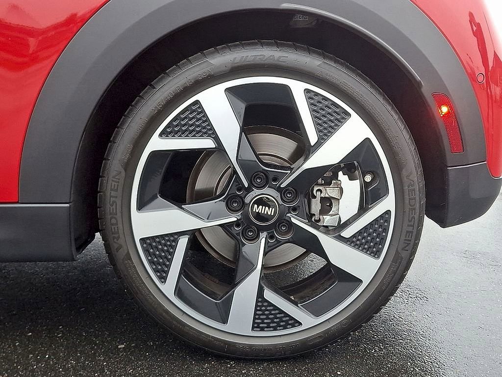 Used 2025 MINI Cooper S image 8