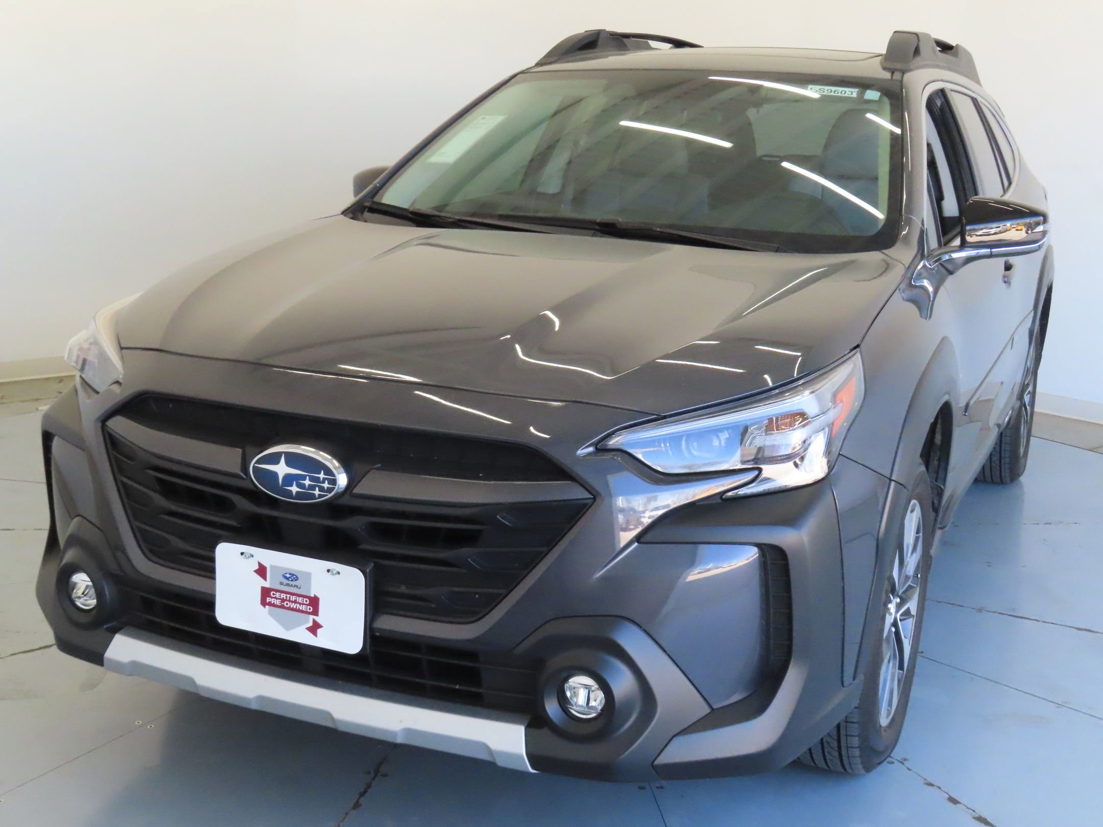 Used 2025 Subaru Outback Limited image 10