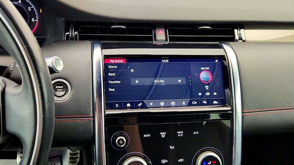 Used 2020 Land Rover Discovery Sport HSE R-Dynamic image 18