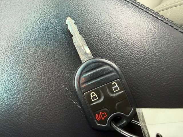 Used 2012 Ford Explorer XLT image 31