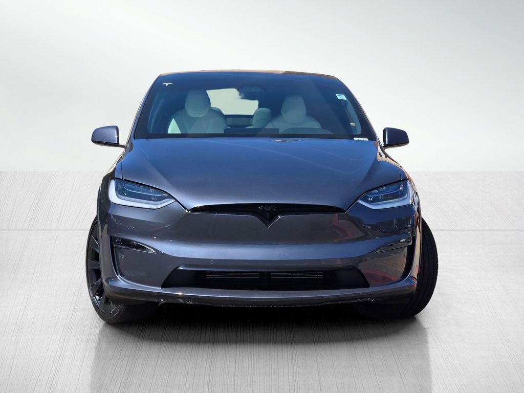 Used 2022 Tesla Model X Plaid image 4