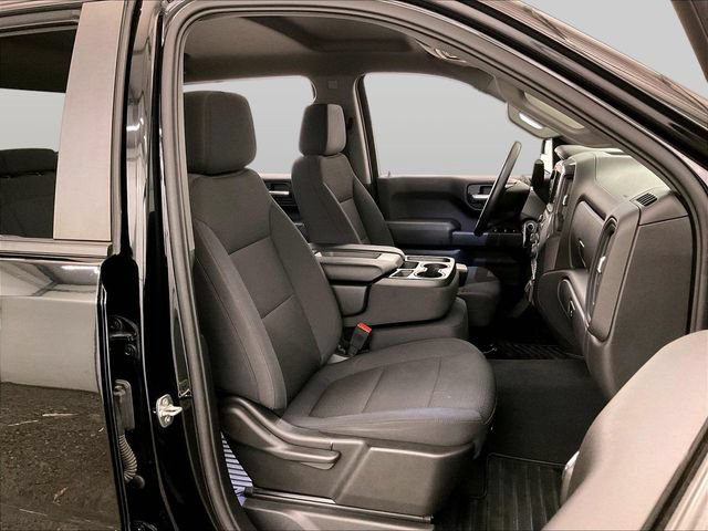 Used 2020 Chevrolet Silverado 1500 Custom w/ Custom Value Package AWD/4WD image 7