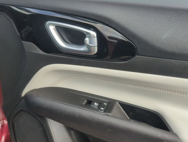 Certified 2022 Jeep Compass Limited image 27