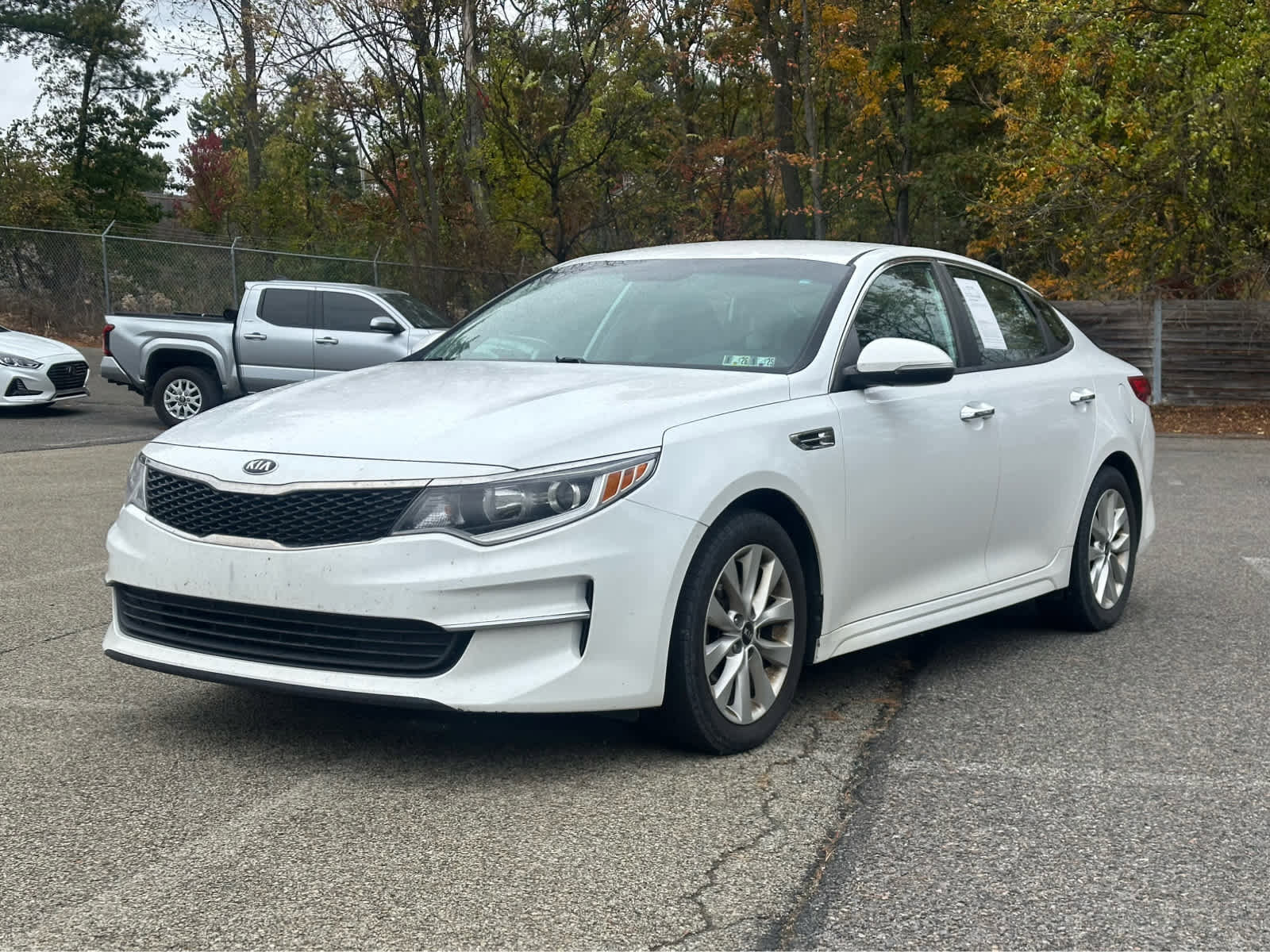 Used 2018 Kia Optima LX w/ 17" Alloy Wheels Package
