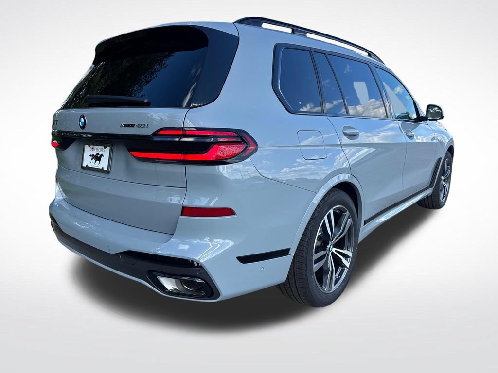 New 2026 BMW X7 xDrive40i w/ M Sport Package AWD/4WD video 3