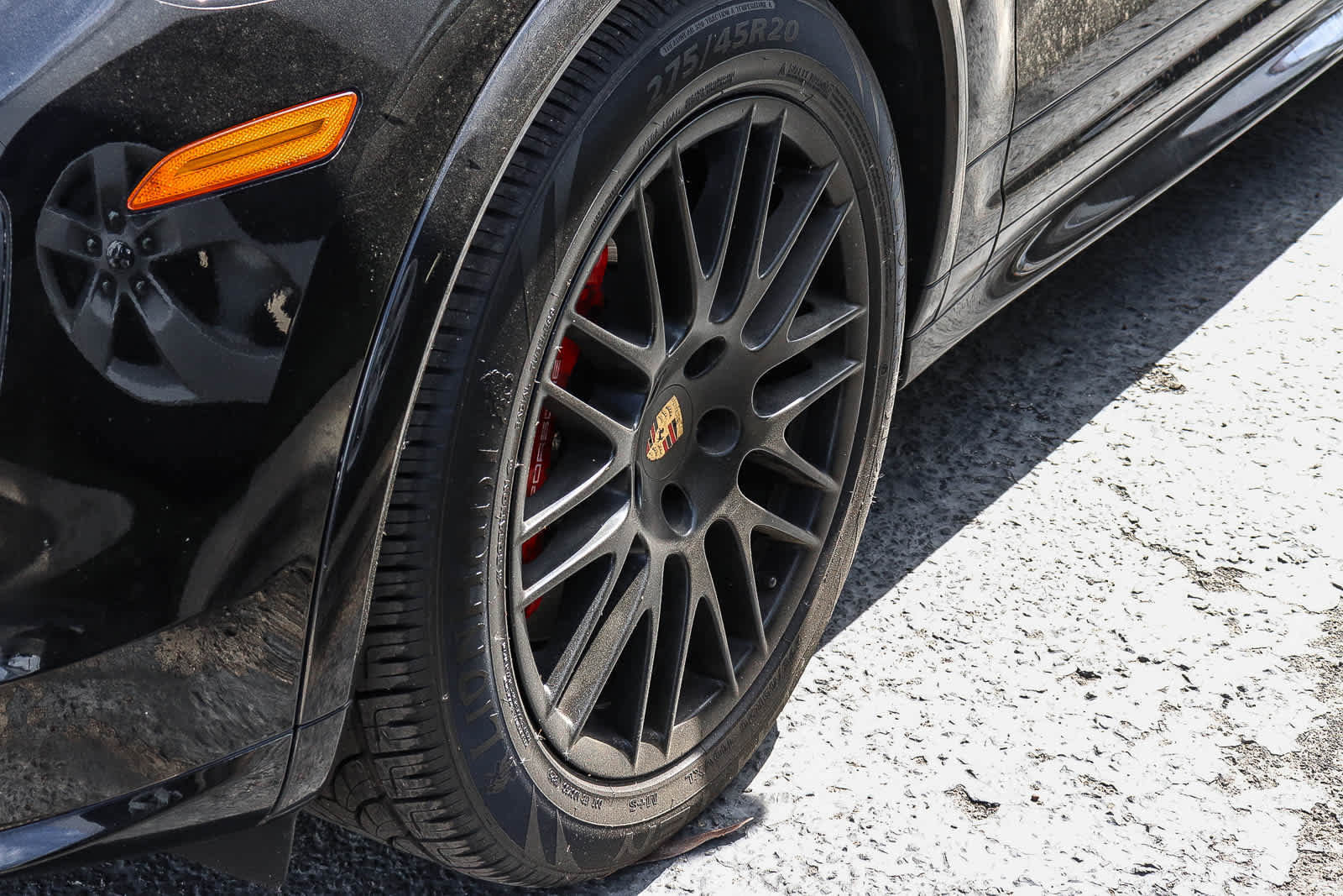 Used 2016 Porsche Cayenne GTS w/ Premium Package Plus image 8