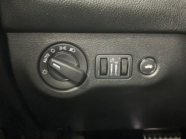 Used 2023 Dodge Challenger R/T image 24