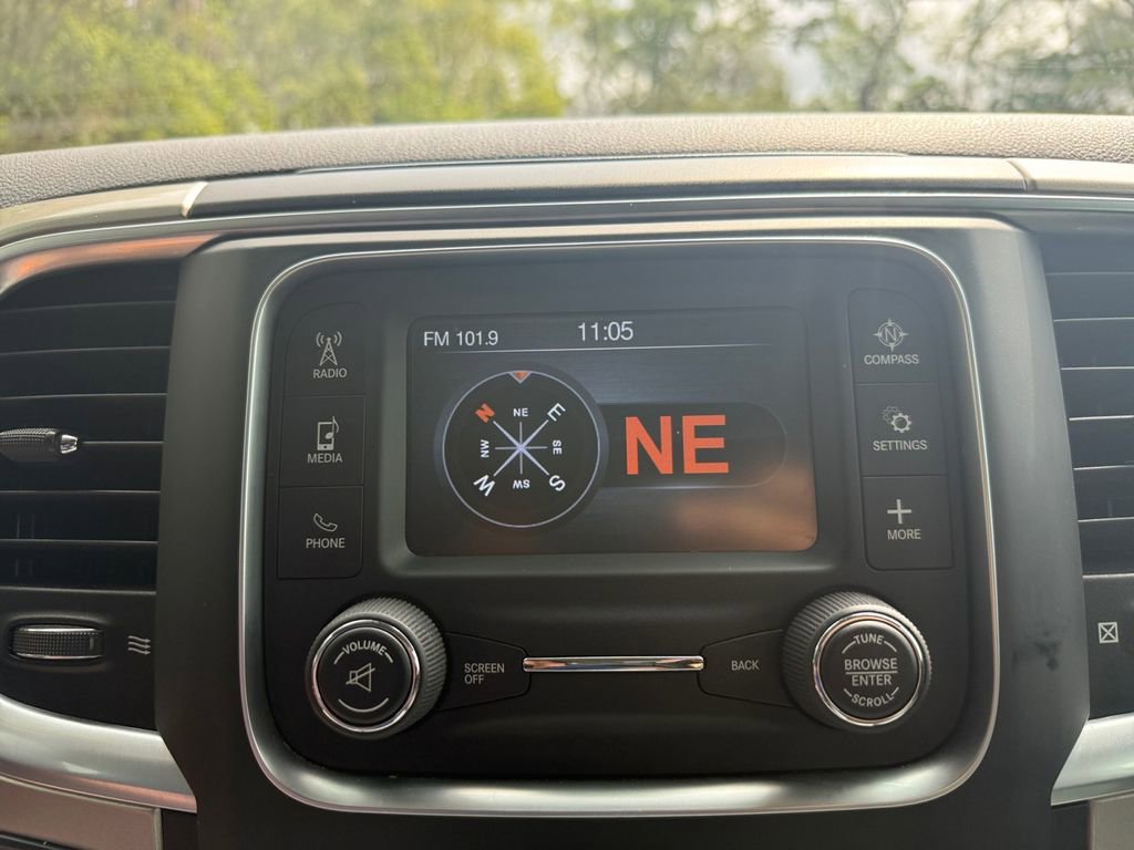Used 2019 RAM 1500 Classic SLT RWD image 31