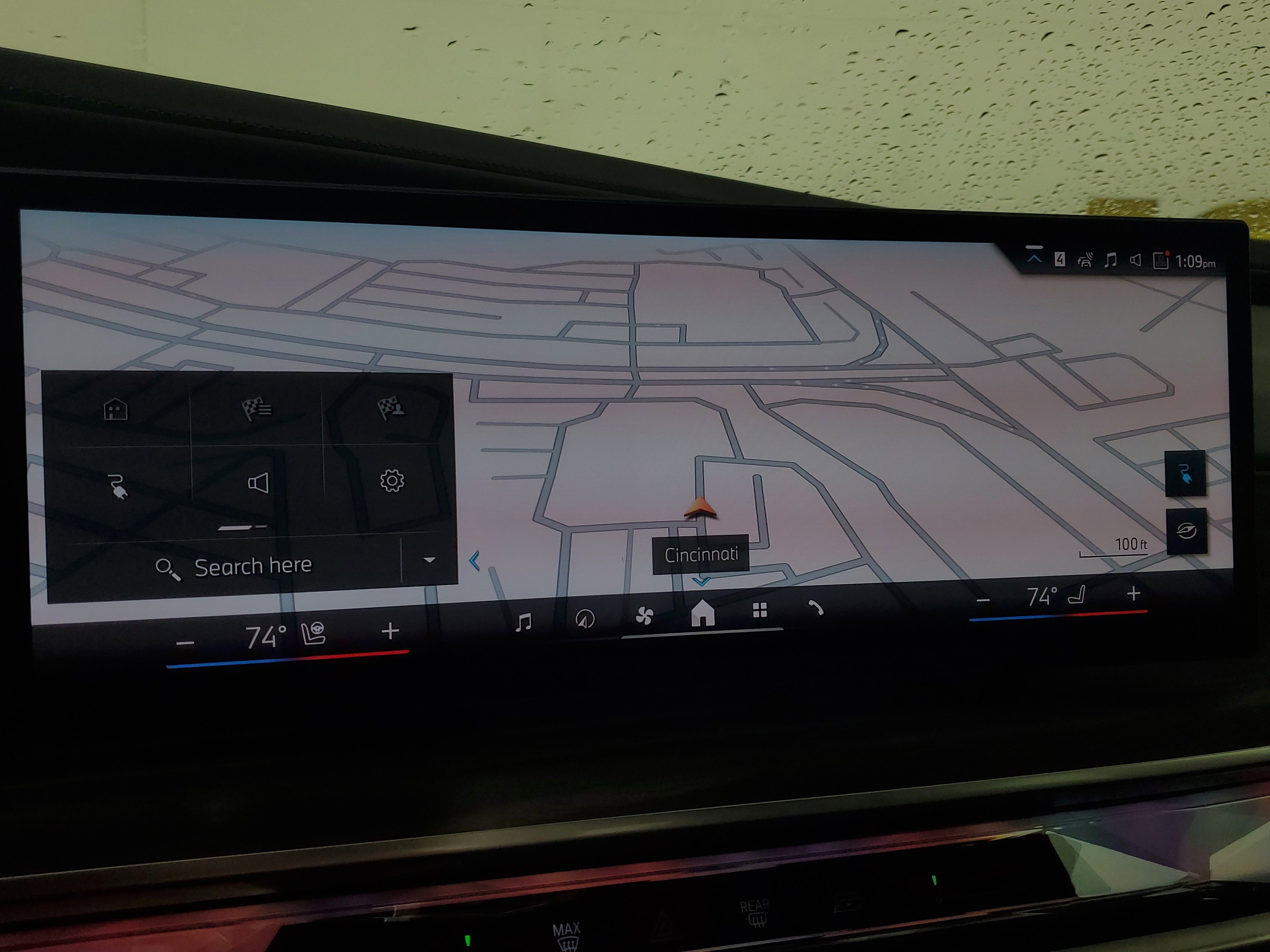 New 2025 BMW i7 xDrive60 image 18