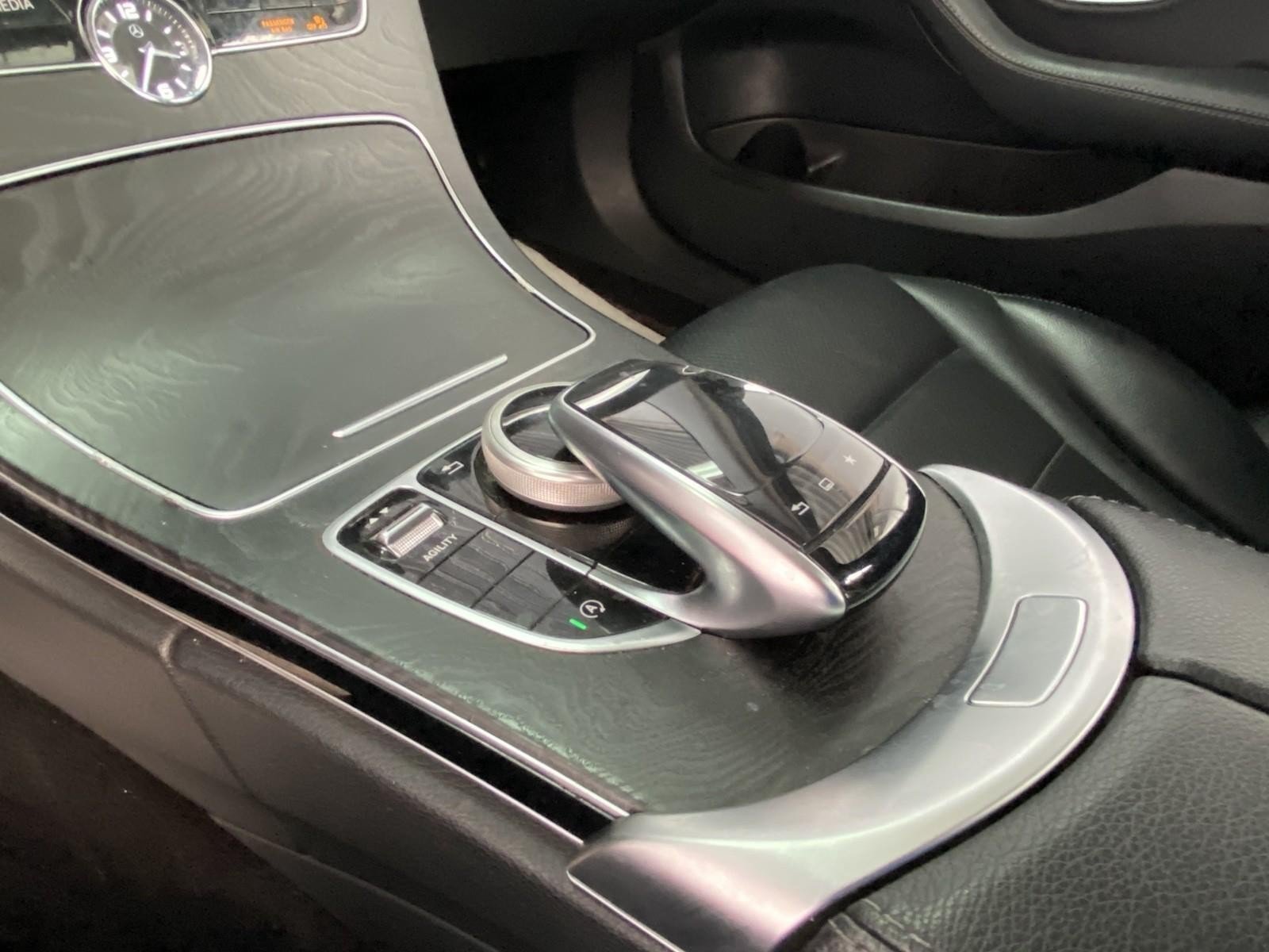 Used 2015 Mercedes-Benz C 300 4MATIC Sedan image 20